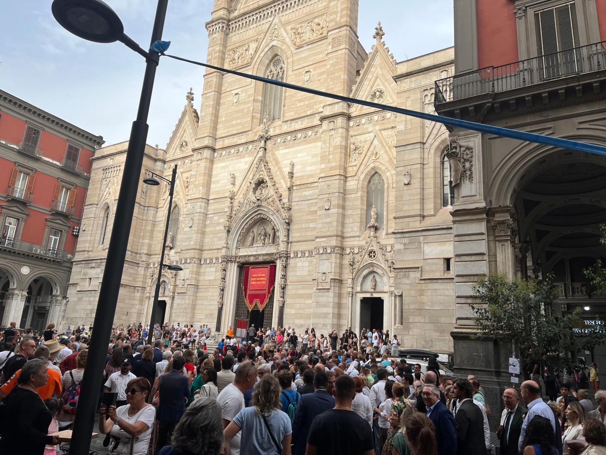 Duomo Miradois 152 Napoli Panzió Kültér fotó